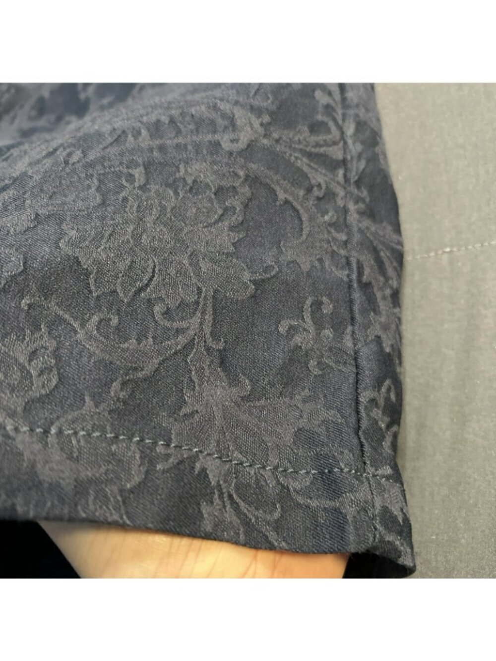 Simply Vera Vera Wang Dark Blue Floral Patterned Women's Shorts - Picture 2 of 6